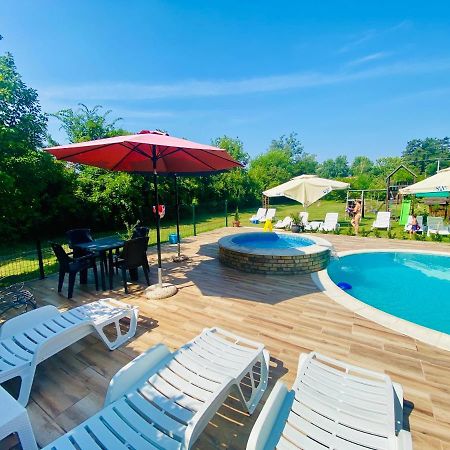 Villa Larus Palic Ngoại thất bức ảnh